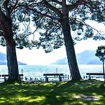 Apartman Casa Al - Lakefront Two-storey On Promenade Brissago