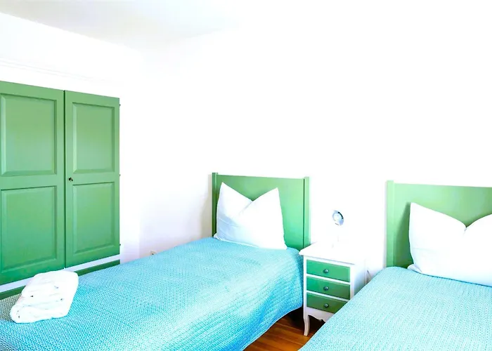 Апартаменты Casa Al - Lakefront Two-storey On Promenade