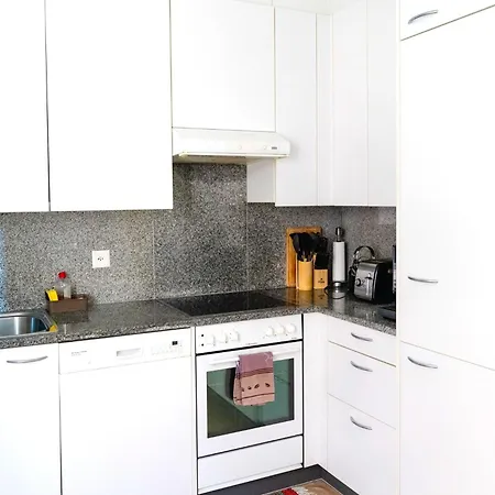 Apartman Casa Al - Lakefront Two-storey On Promenade