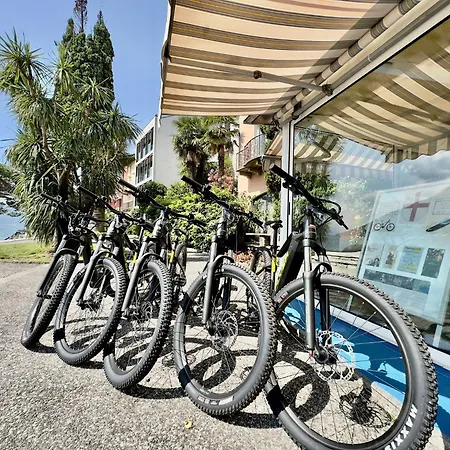 Apartman Casa Al - Lakefront Two-storey On Promenade