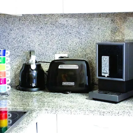 Casa Al - Lakefront Two-storey On Promenade Apartman